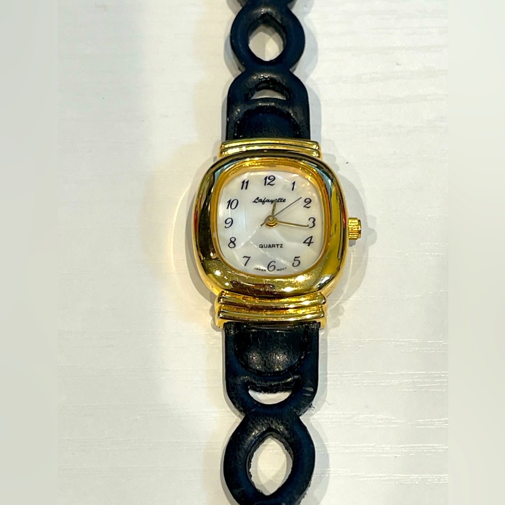 VINTAGE LAFAYETTE QUARTZ WATCH JAPAN MOVEMENT Cool Black Band